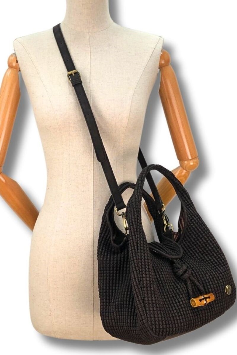 BOLSO DE MANO ENGOMADO COLOR MARRÓN 5